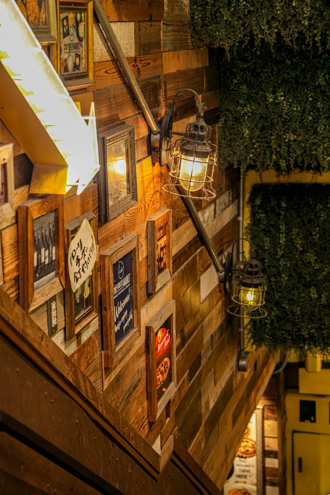 The Kimberly Tavern wall decorations